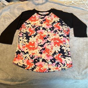 Lularoe shirt